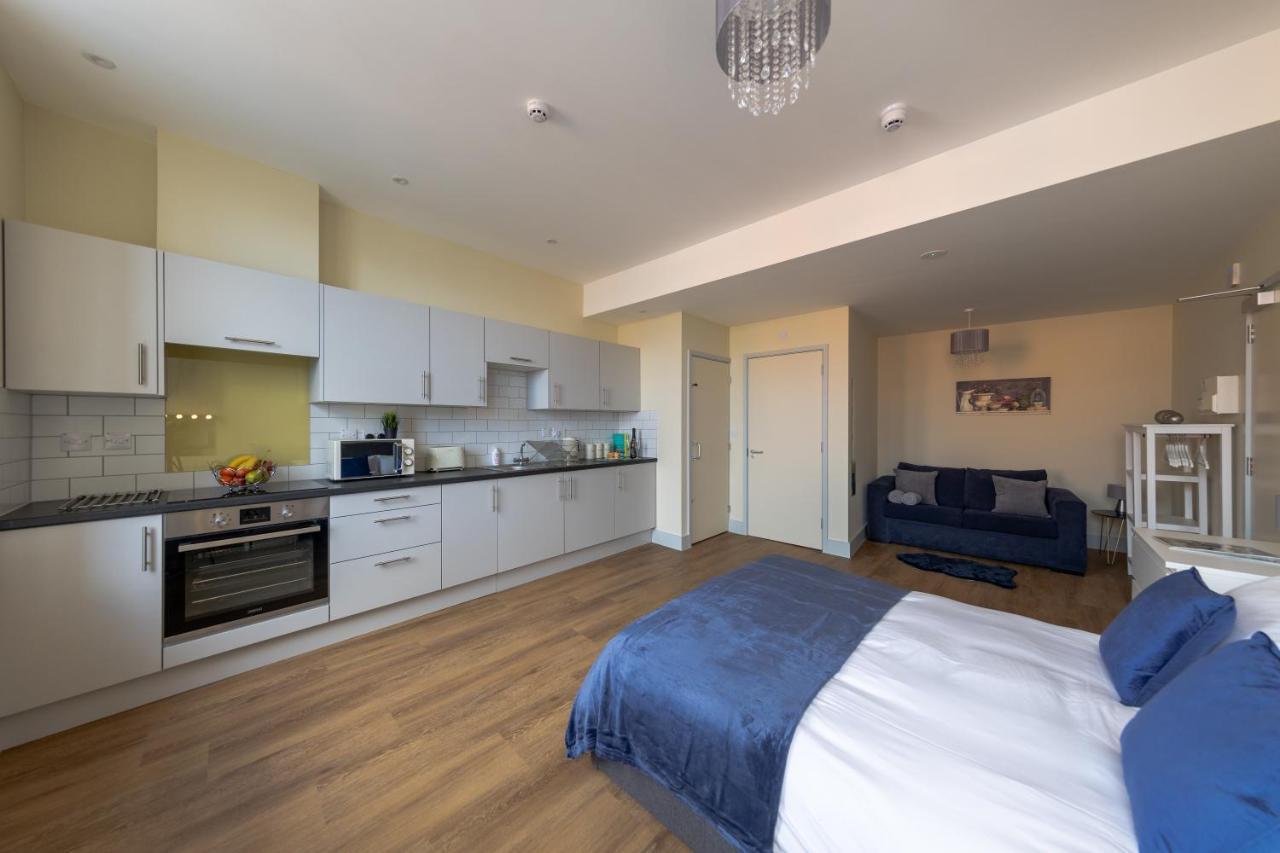 Hereford City Centre - Apartment 7, Isabella House - Modern Apartment In The Heart Of The City - Sleeps 2 Guests - Hosted By Rentmyhouse Exteriör bild